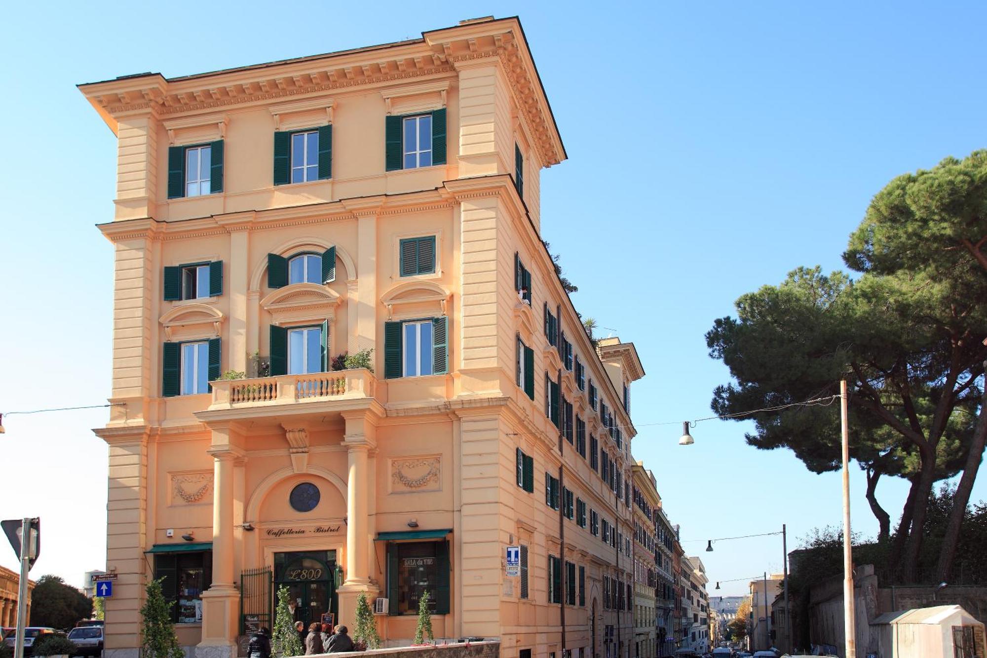 Appartamento D'Epoca Colosseo Art Gallery Rome Exterior photo