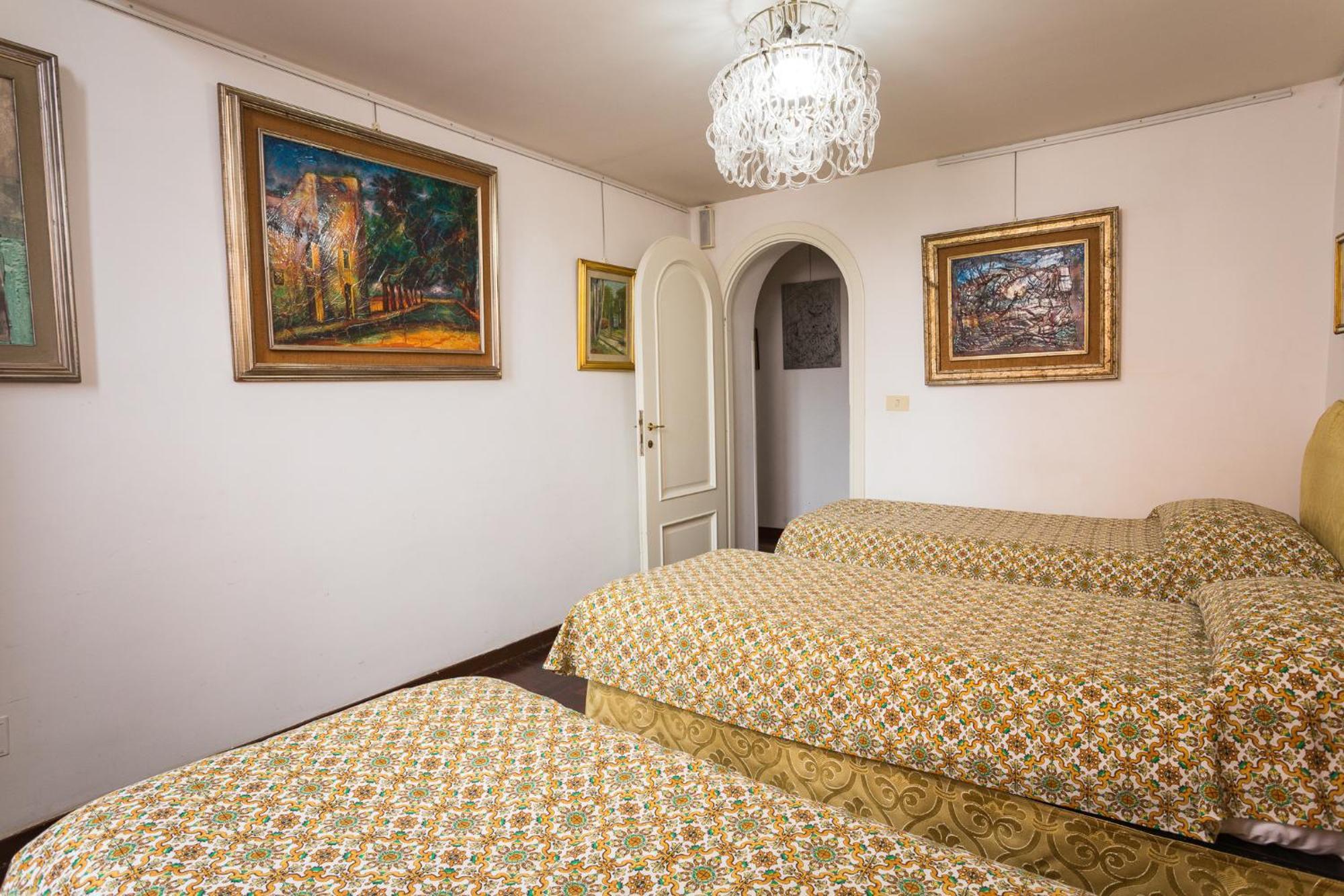 Appartamento D'Epoca Colosseo Art Gallery Rome Exterior photo